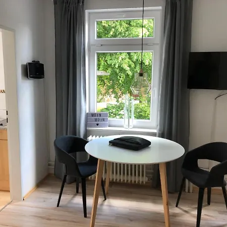 Ferienwohnung In Der Innenstadt, 2 - #a33113 Appartement Heiligenhafen