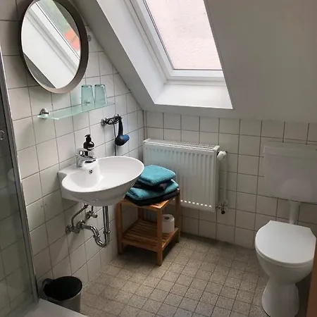 Ferienwohnung In Der Innenstadt, 2 - #a33113 *